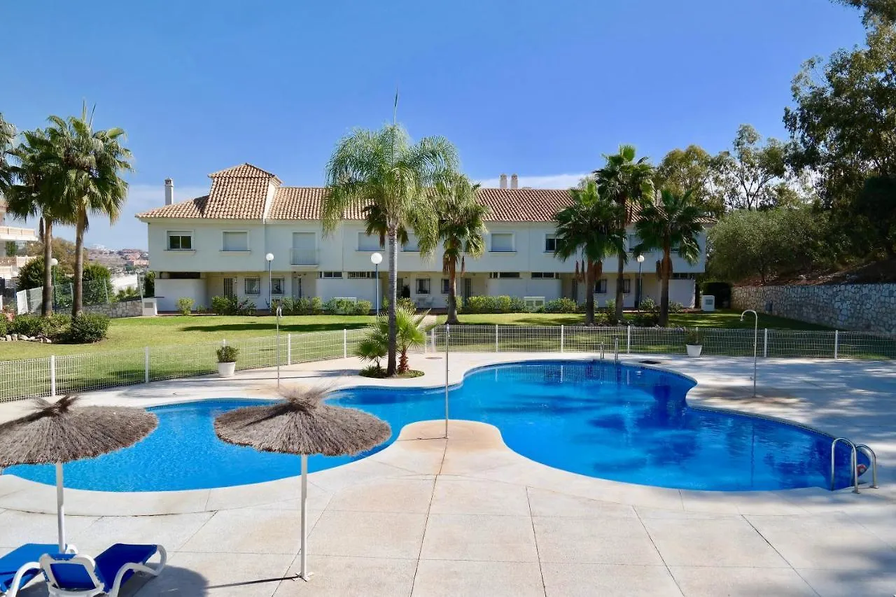 Villa Bonita - Calm Duplex Townhouse In Mijas Costa With Sea View